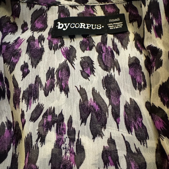 💜✨BRAND NEW✨💜  byCORPUS Women's Purple and Black Button Down Shirt ✨So Pretty!✨ - Picture 1 of 9